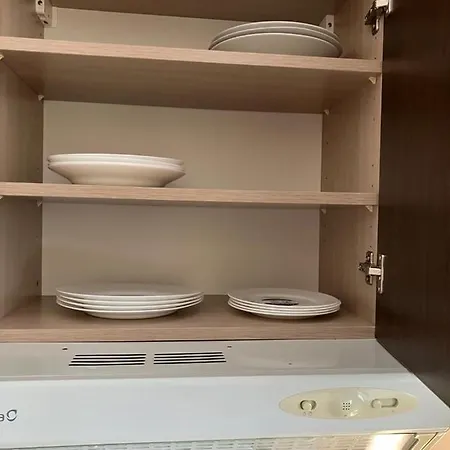 Vechna R 7 Sunny Apartamento *
