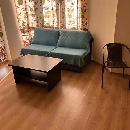 Vechna R 7 Sunny 公寓 *